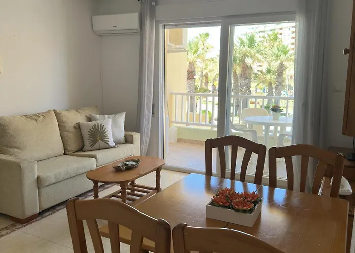 Ipanema 52 - By Watermelon * לה מנגה דל מר מנור